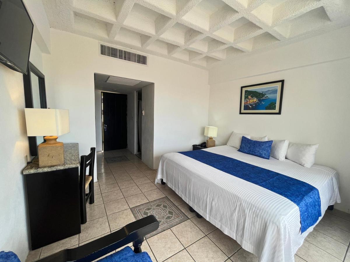 Hotel Delfin Puerto Vallarta Exteriör bild