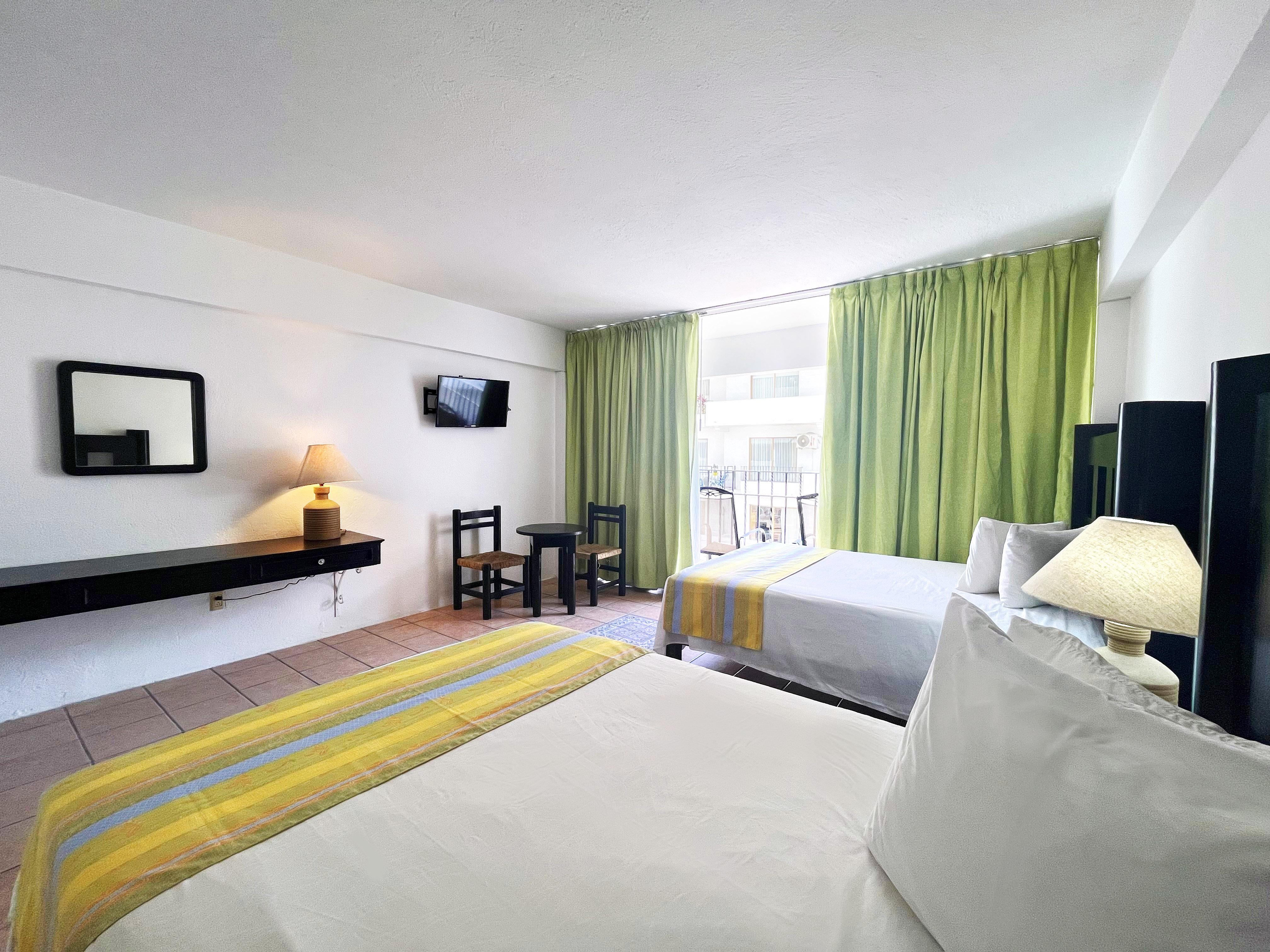 Hotel Delfin Puerto Vallarta Exteriör bild