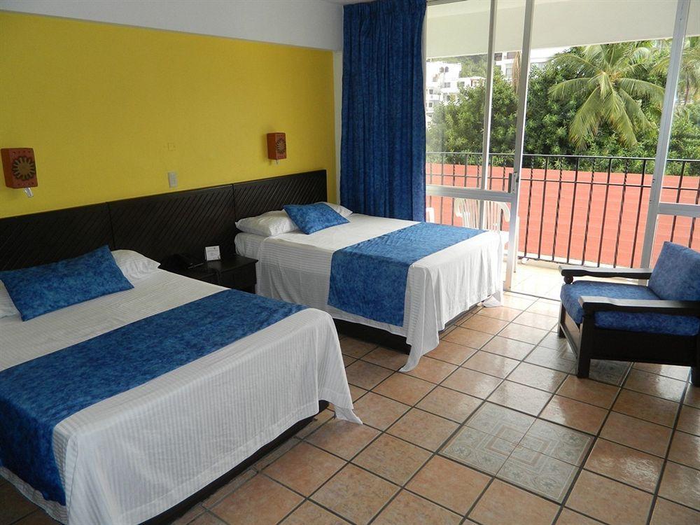 Hotel Delfin Puerto Vallarta Exteriör bild