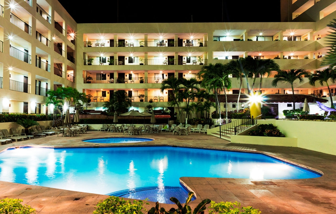 Hotel Delfin Puerto Vallarta Exteriör bild